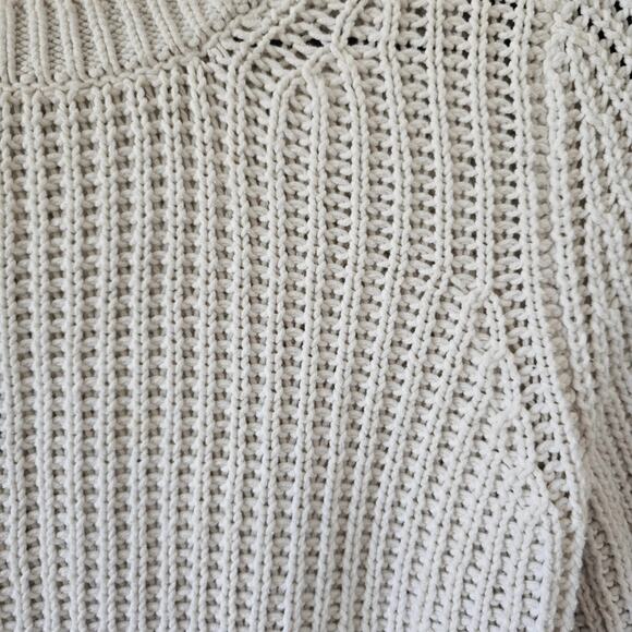 H&M Knit Cream Sweater - Picture 3 of 8